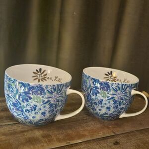 Lilly Pulitzer Set Of 2 Ceramic 12 oz Coffee Tea Cups Blue Floral with box